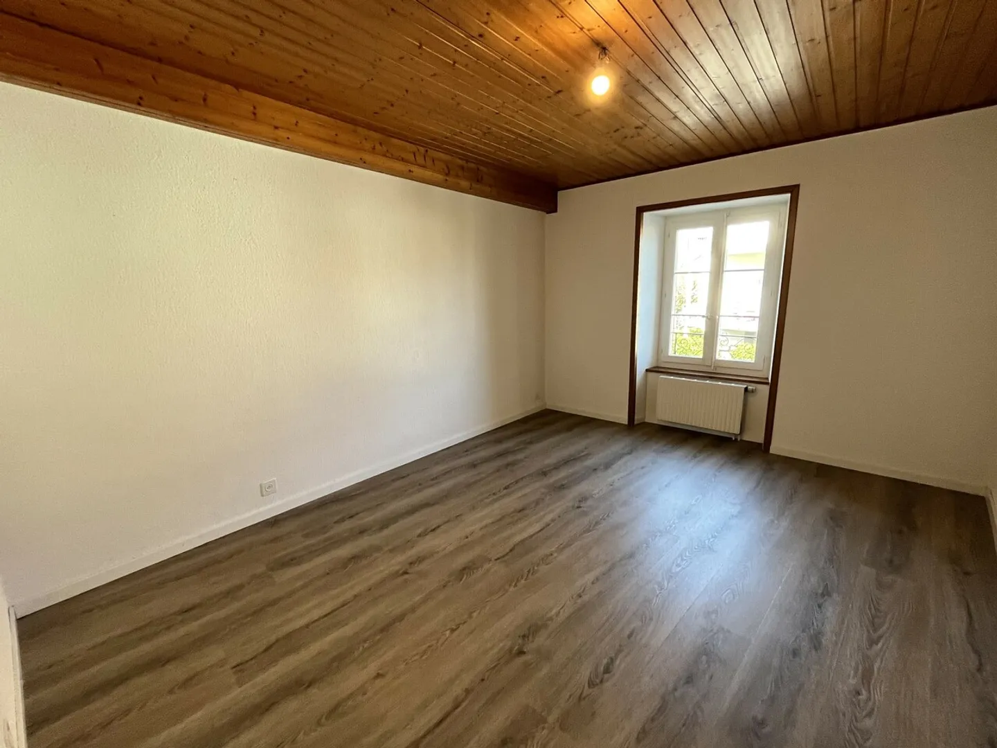 Beautiful 3.5-room apartment on the 1st floor in Echallens - Photo 4 of 8