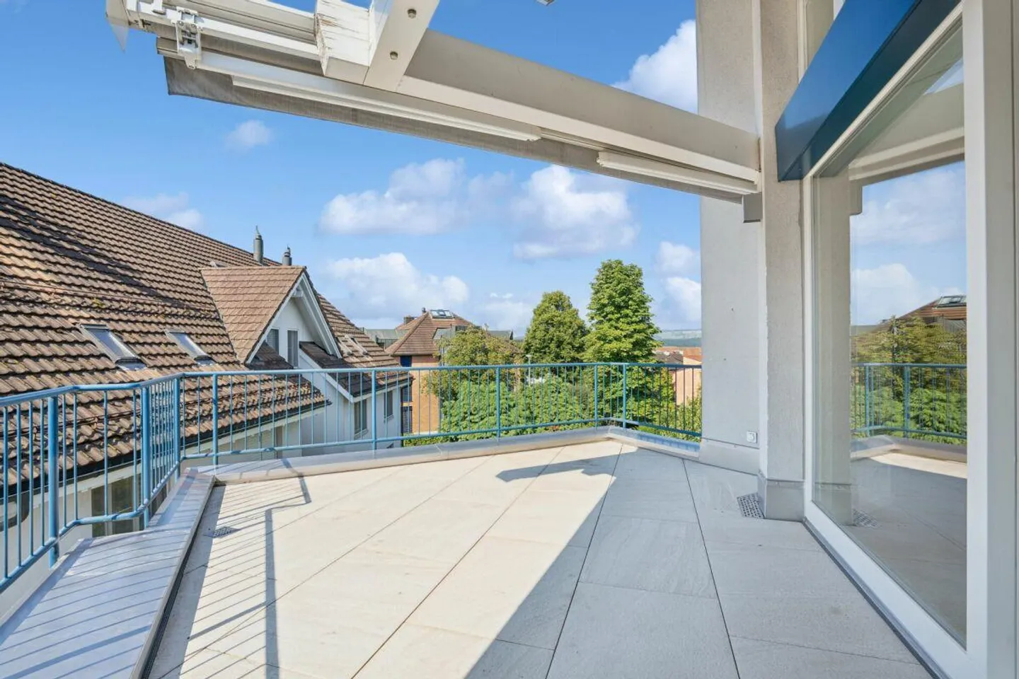 Magnifique appartement en attique 5 1/2 pièces au cœur de Hünenberg - Photo 4 sur 26