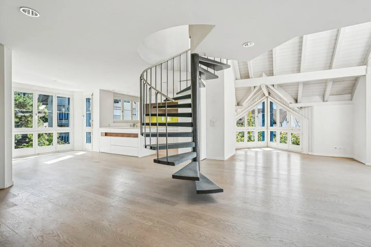 Magnifique appartement en attique 5 1/2 pièces au cœur de Hünenberg - Photo 7 sur 26