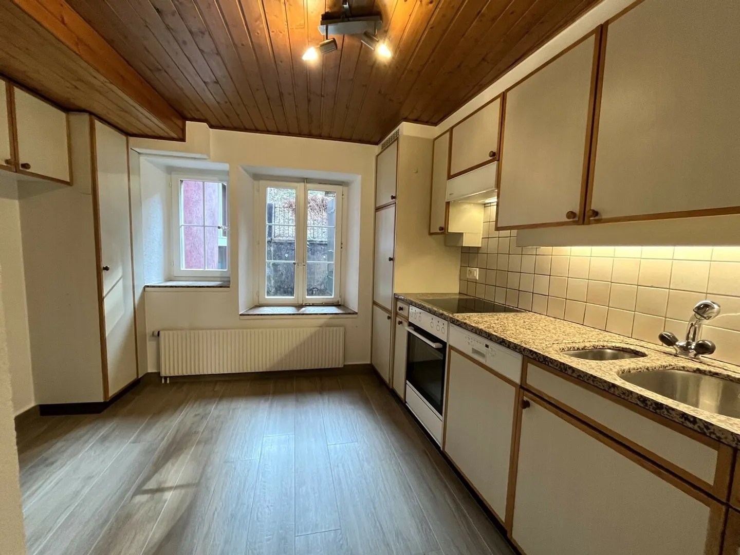 Beautiful 3.5-room apartment on the 1st floor in Echallens - Photo 6 of 8