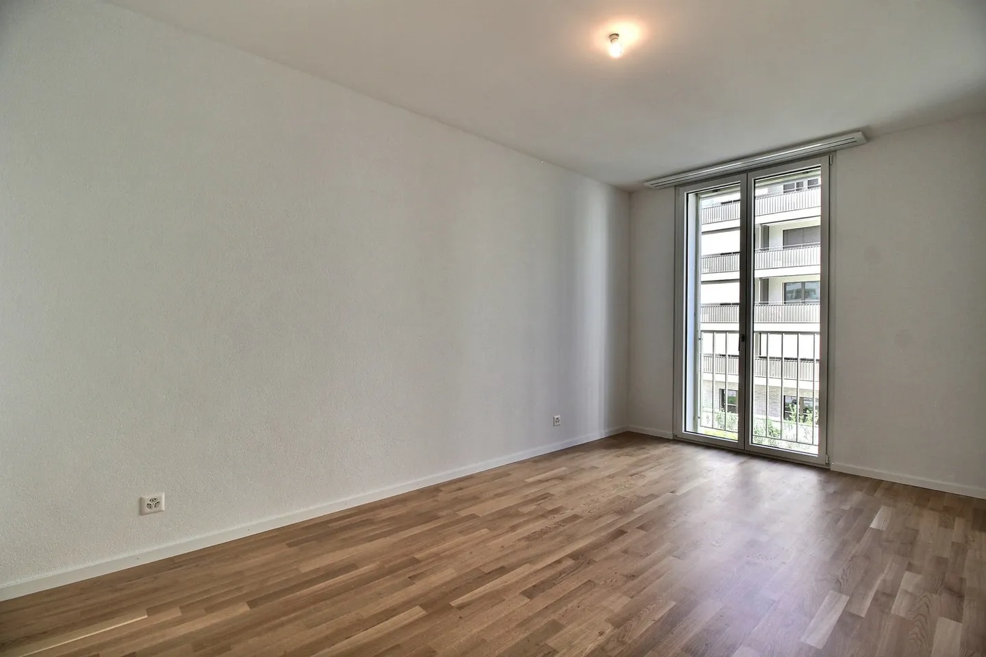 Charmante 4,5-Zimmer-Wohnung neu in Marly! - Foto 5 von 11