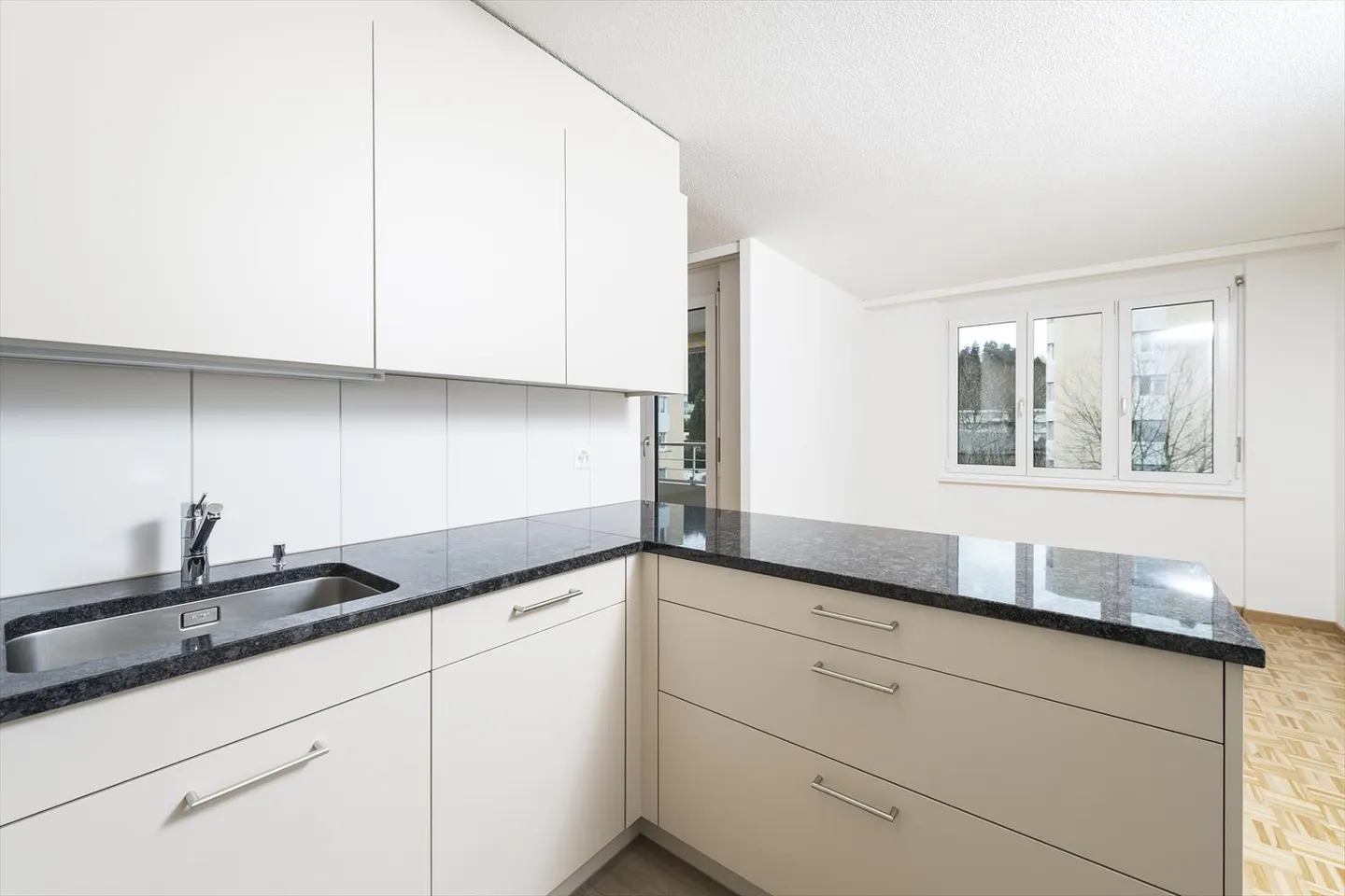 Appartamento 4.5 stanze - Foto 2 di 9