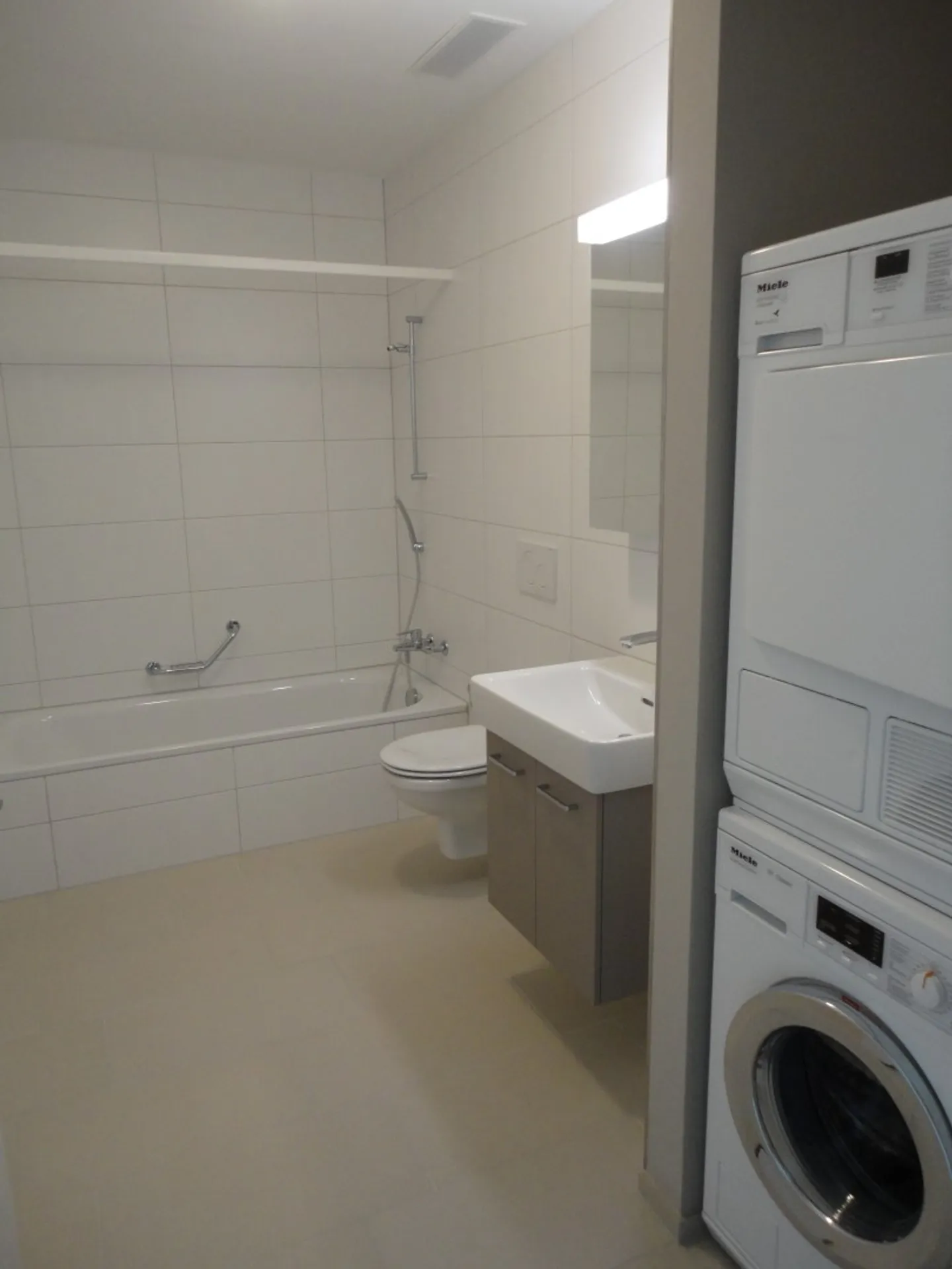 Moderne 3.5 Zimmerwohnung - Foto 5 von 5