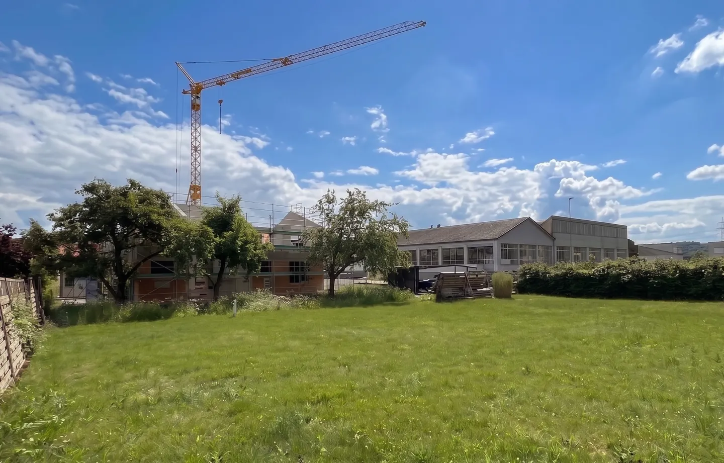 Maison familiale moderne à Meinisberg - Photo 2 sur 6