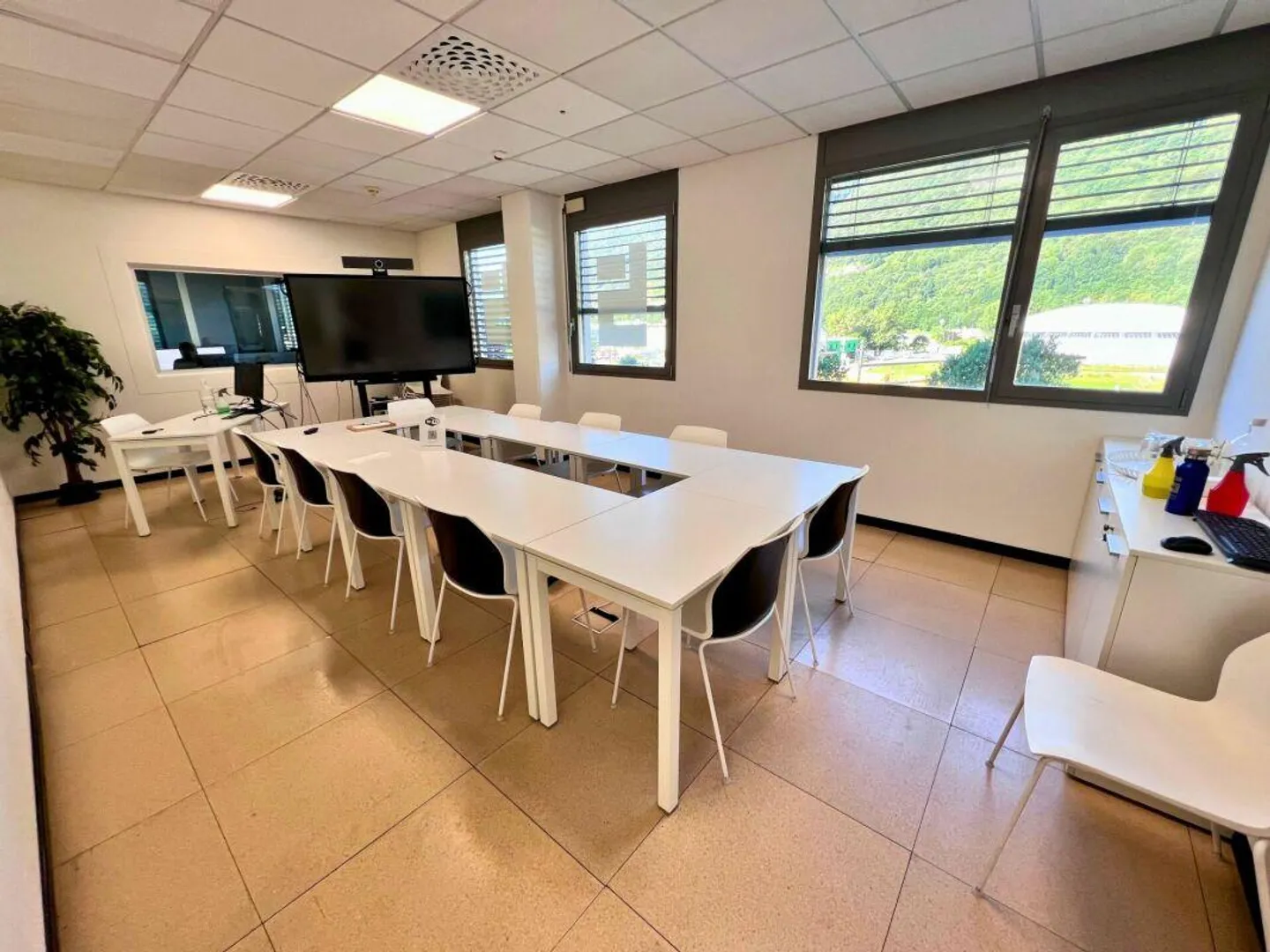 Spazio ufficio - Foto 2 di 4