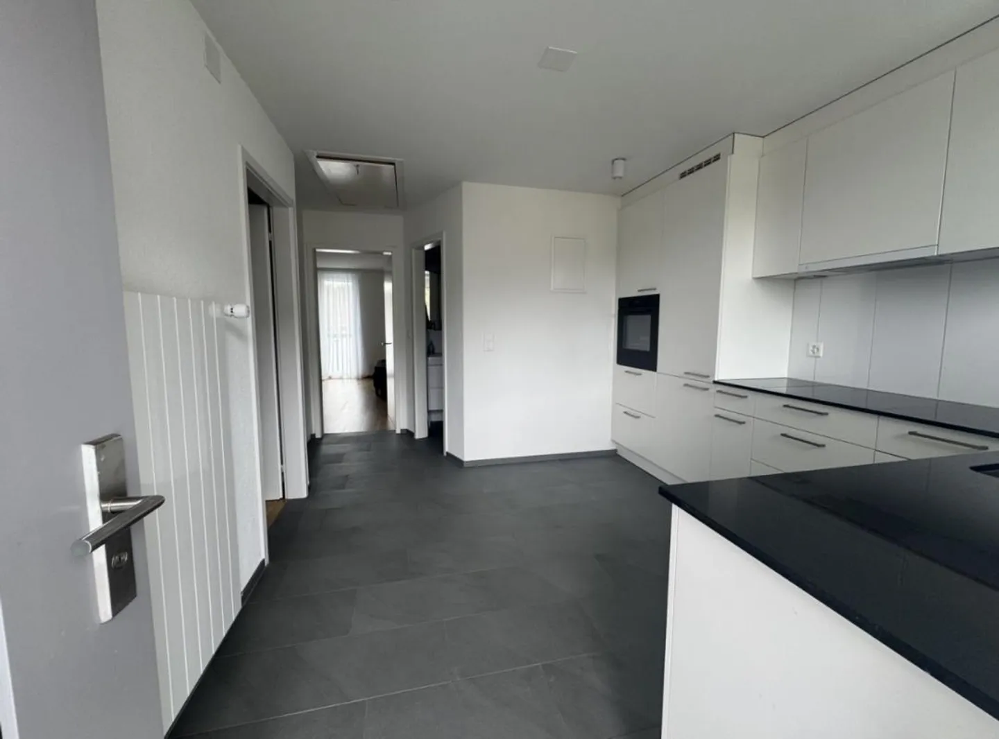 Bella appartamento di 3 stanze nel verde - Foto 8 di 9