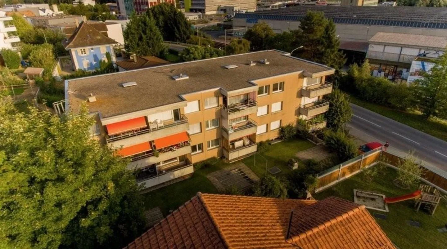 La tua nuova casa accogliente a Brügg - Foto 1 di 6
