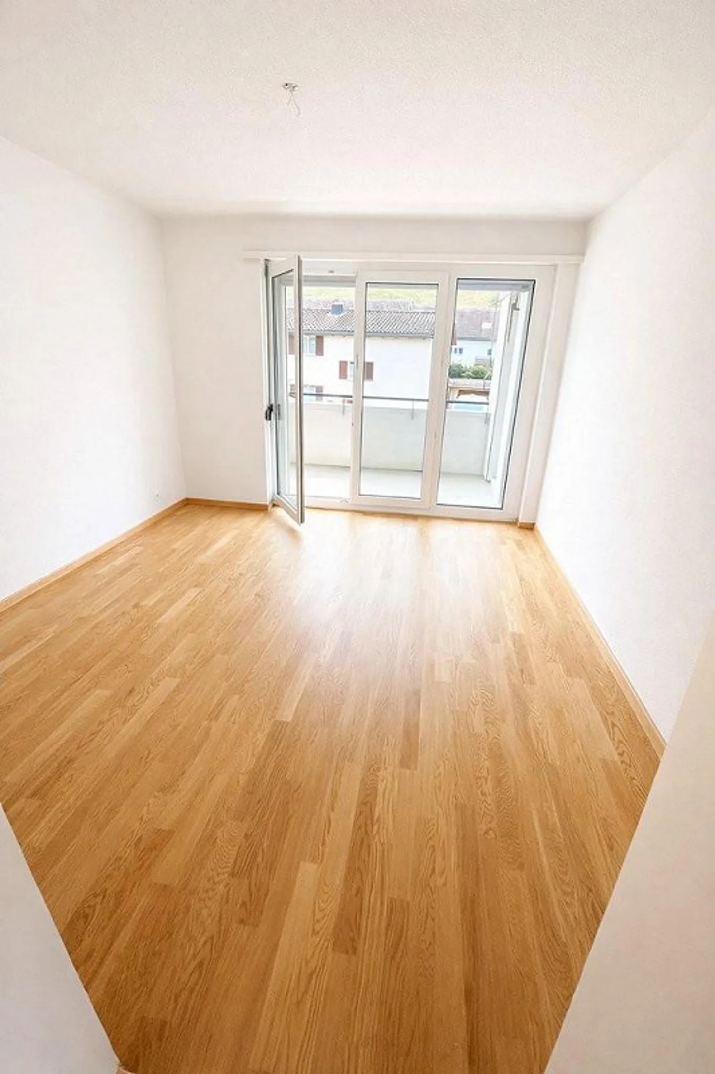 Bella casa, tranquilla ma comunque situata in posizione centrale - Foto 2 di 5