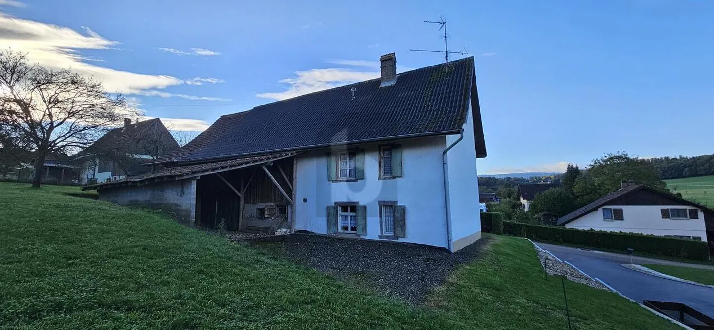 MAGNIFIKANTES POTENZIAL PREIS ZU DISKUTIEREN - Foto 1 von 6