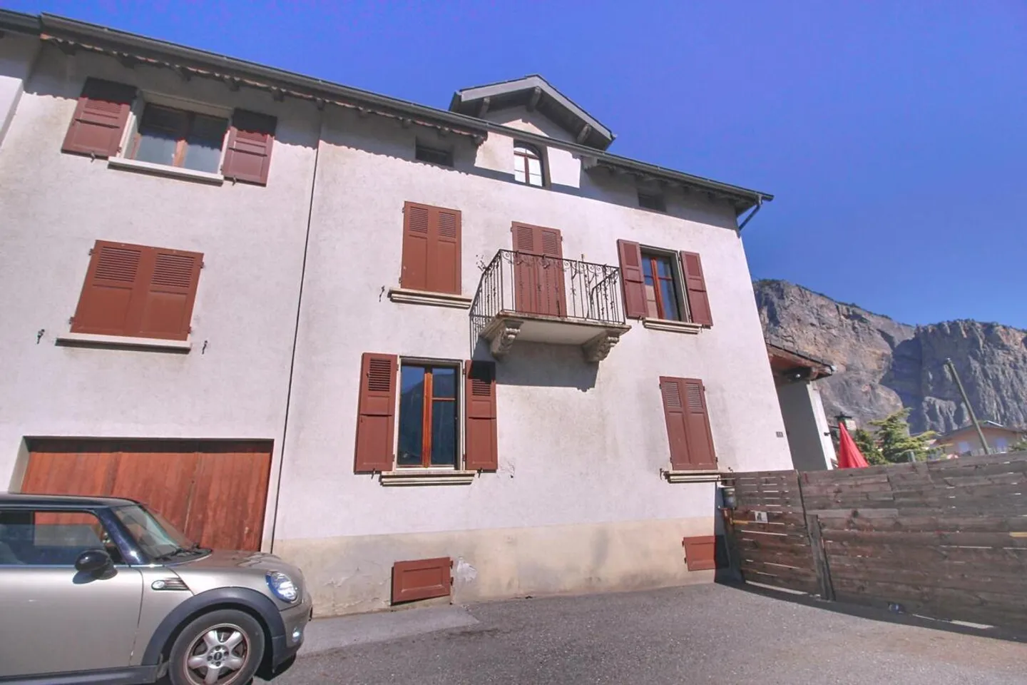 Casa di 5.5 stanze nel cuore del villaggio - Foto 6 di 6