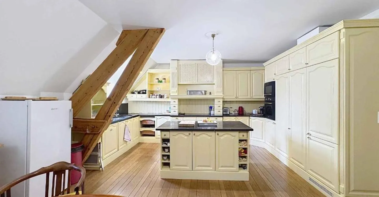 Superbe Appartement en Attique - Photo 6 sur 12