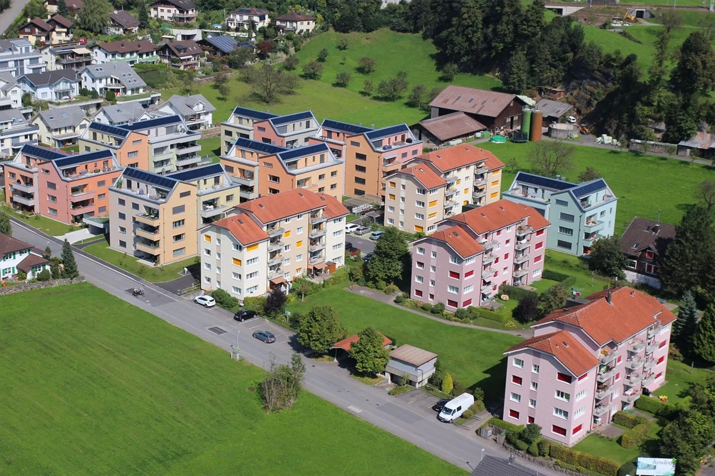 Appartamento moderno e soleggiato al piano terra - Foto 2 di 13