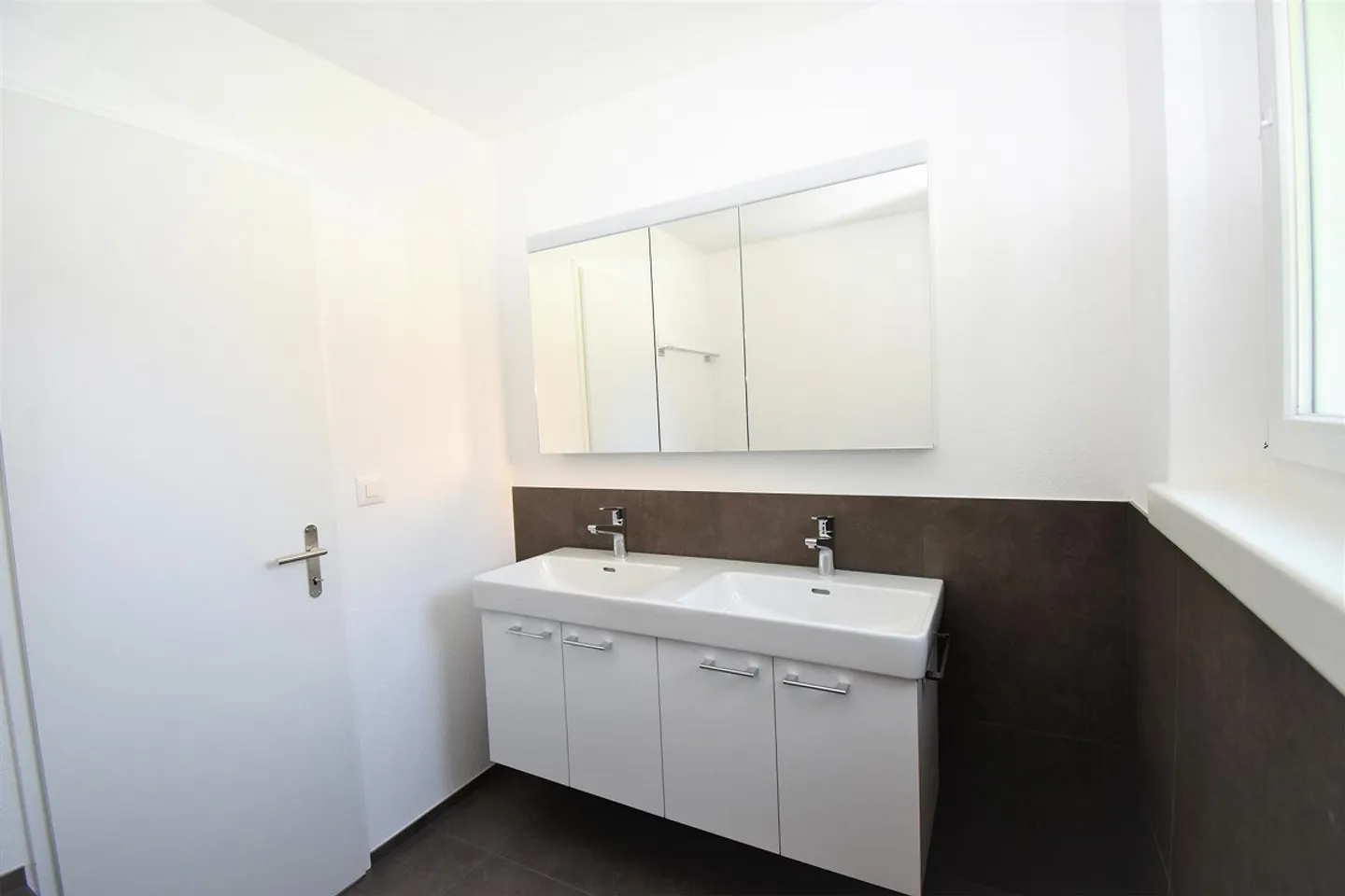 Appartamento moderno e soleggiato al piano terra - Foto 5 di 13