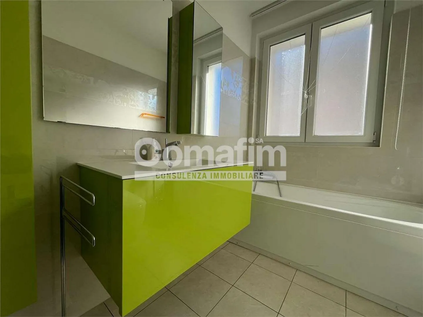 Geräumige 6,5-Zimmer-Wohnung in Lugano zu vermieten - Foto 12 von 13