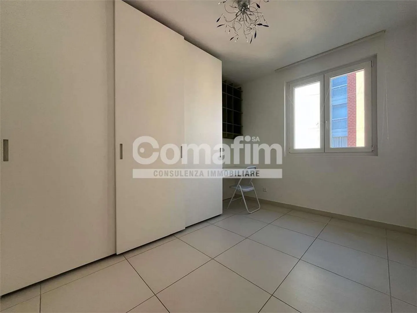 Geräumige 6,5-Zimmer-Wohnung in Lugano zu vermieten - Foto 13 von 13