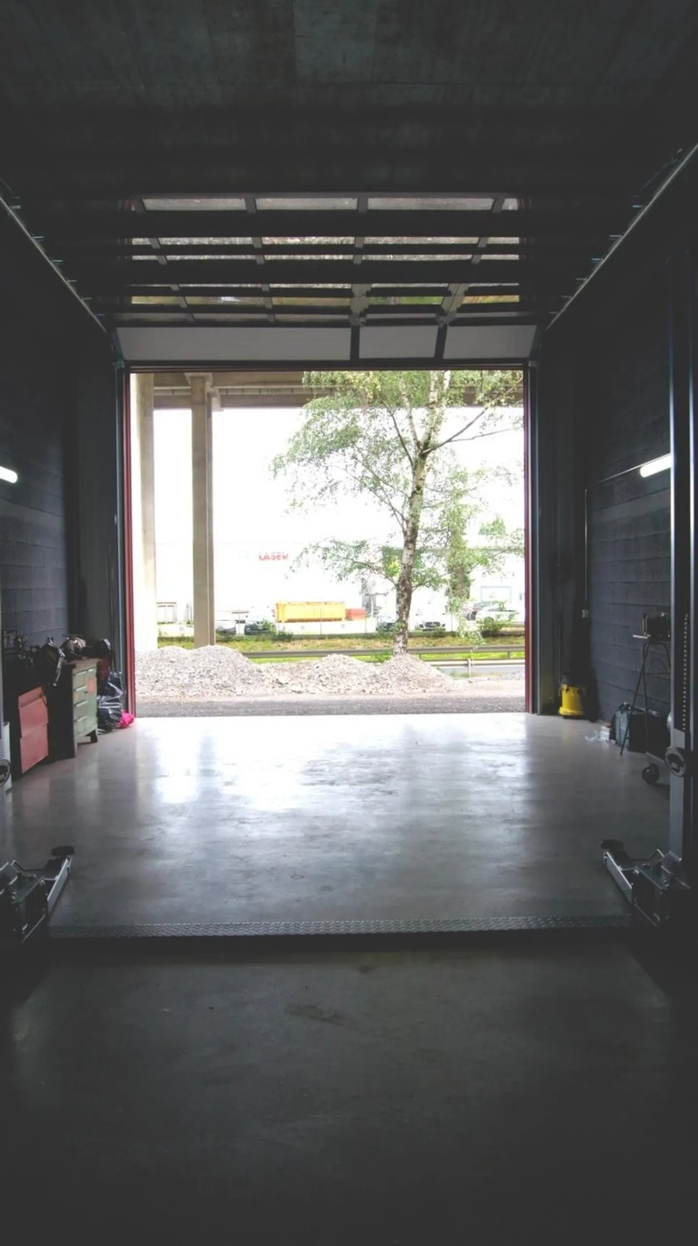 Gewerbefläche zu vermieten in 1844 Villeneuve VD, 100m2, ab 2240.- - Foto 8 von 9