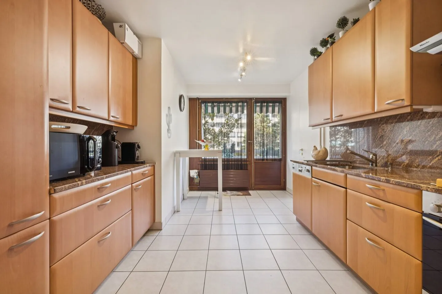 Florissant 6P apartment crossing - Photo 5 of 11