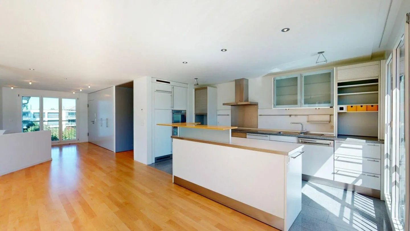 Appartamento attico di alta qualità in un quartiere familiare - Foto 4 di 11