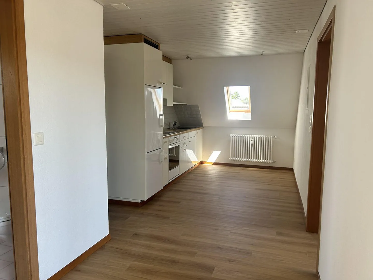 Charmante Dachwohnung in Arbon - Foto 1 von 9