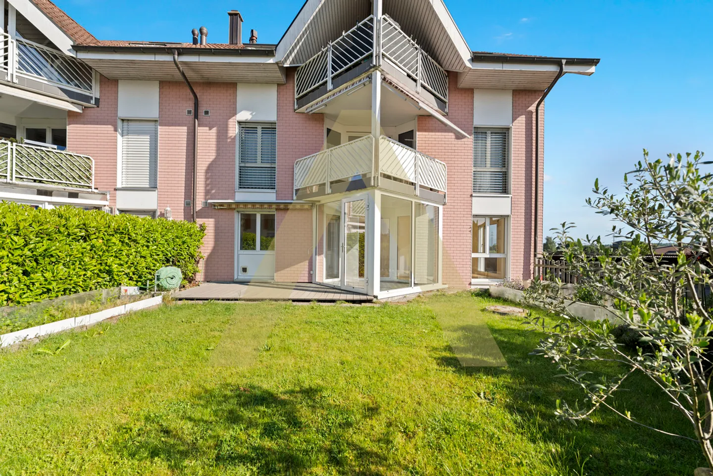 Schöne Gartenwohnung 5 Minuten mit dem Auto vom See entfernt - Foto 16 von 19