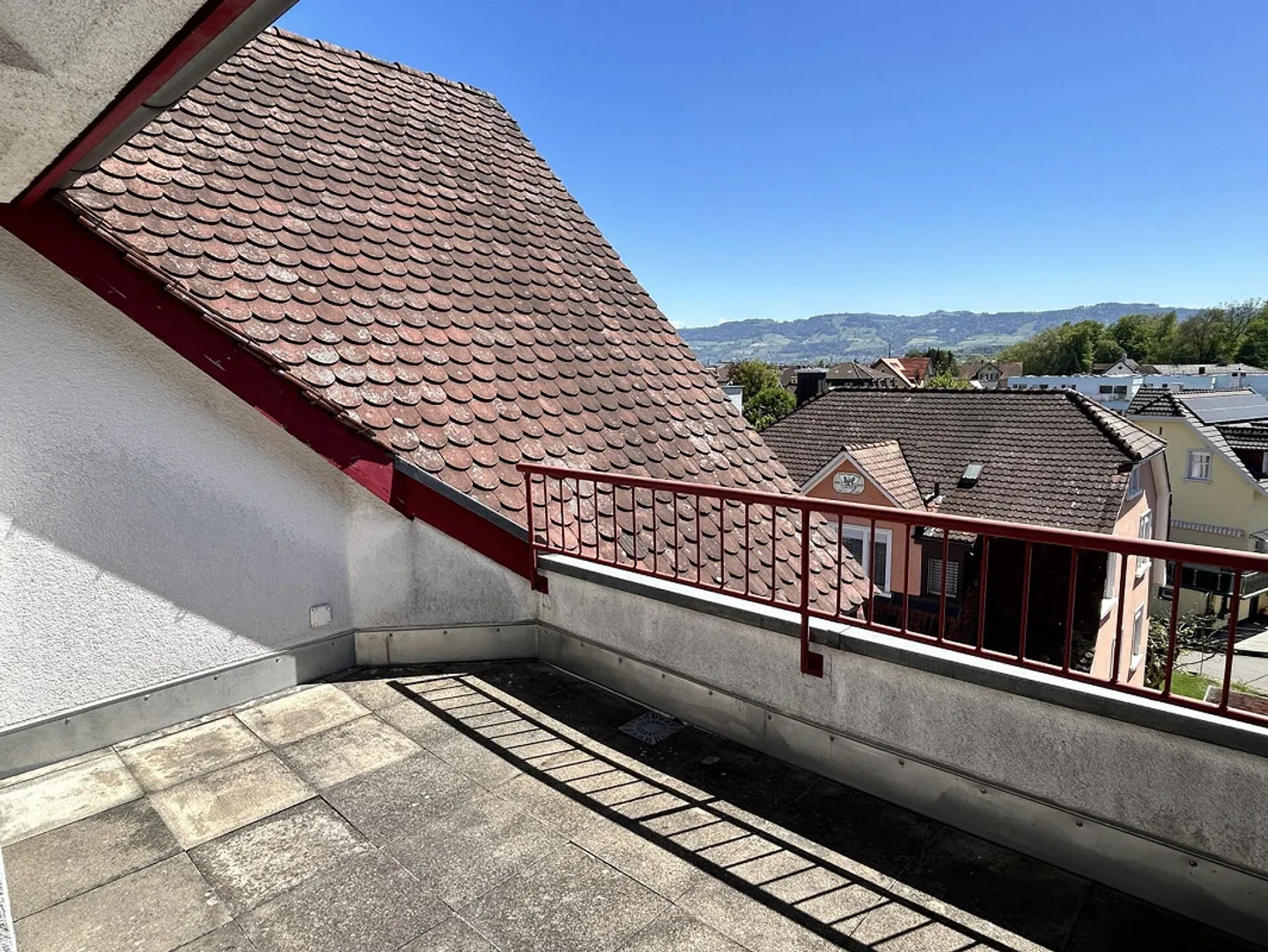 Charmante Dachwohnung in Arbon - Foto 8 von 9