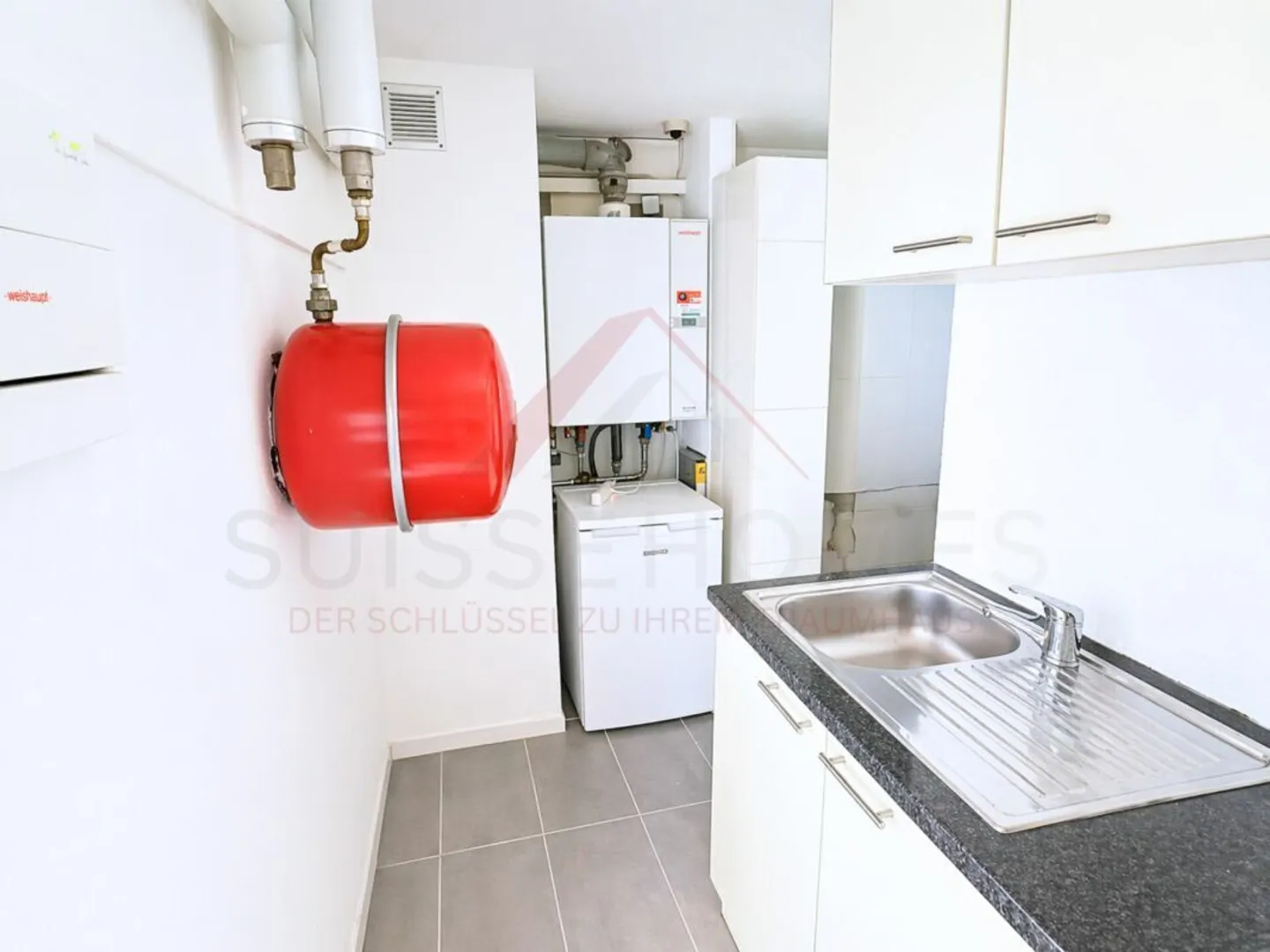 Appartement 1.5 pièces bien entretenu - rénové en 2026 et immédiatement disponible - Photo 4 sur 6