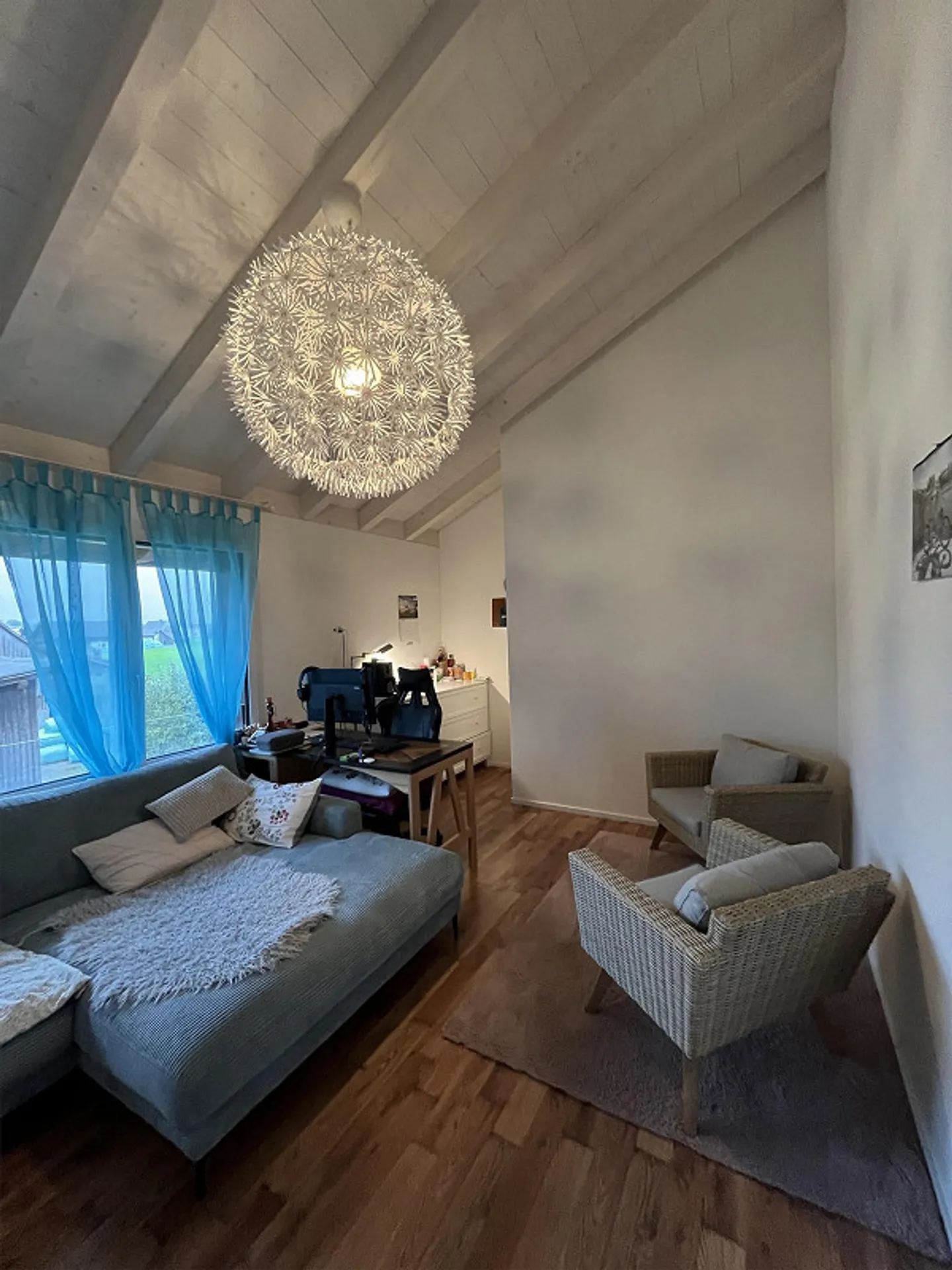 2 Rooms + Shower/WC on the 2nd Floor – Quiet Tenant Wanted (Shared Apartment) - Photo 11 of 12