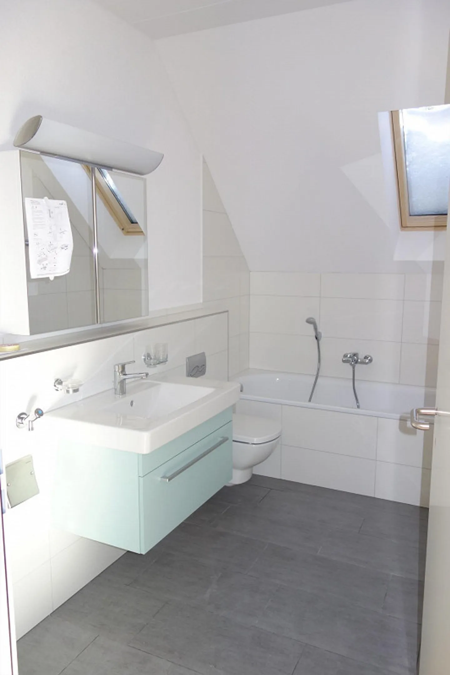 Appartamento maisonette moderno e luminoso di 4,5 stanze - Foto 7 di 10