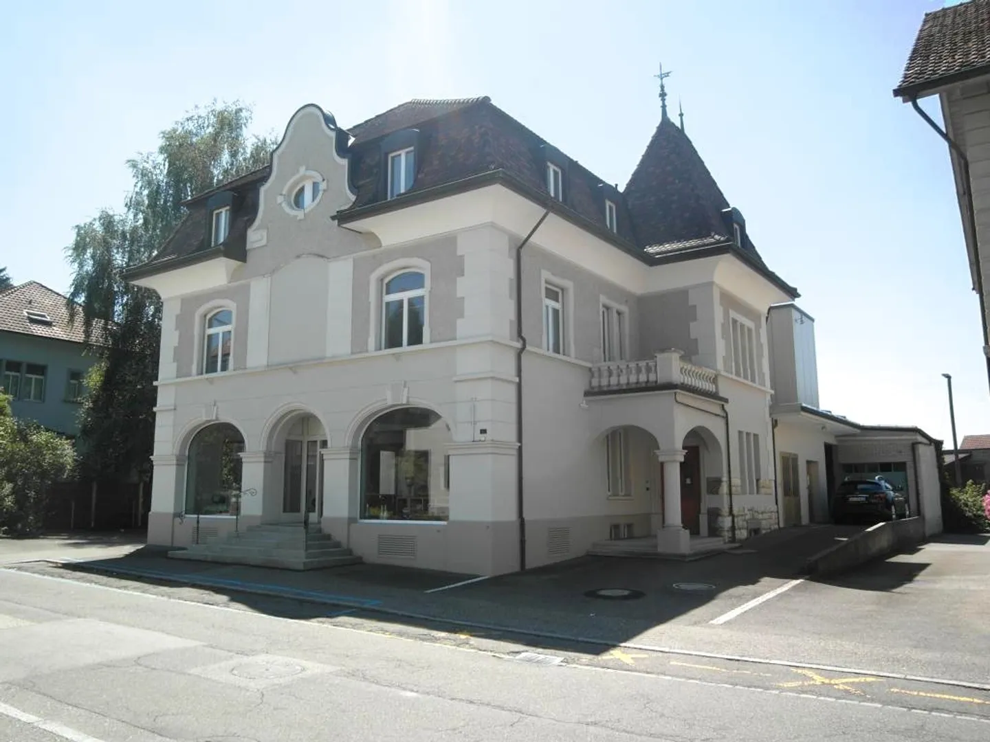 Office, Studio, Practice Commercial Spaces - Photo 2 of 4