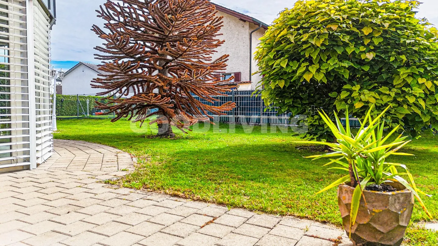 Ihr Zuhause mit Gartenidylle - Foto 3 von 9