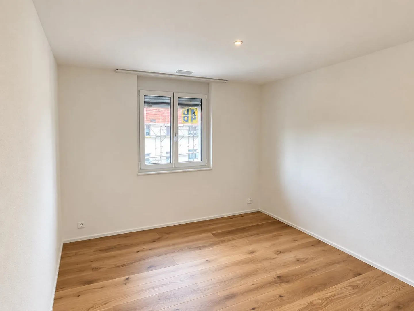 Spacious 4.5-Room Garden Apartment - Photo 6 of 7