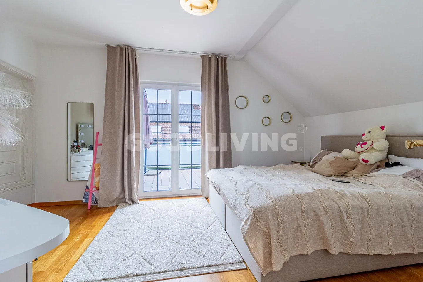 Ihr Zuhause mit Gartenidylle - Foto 7 von 9