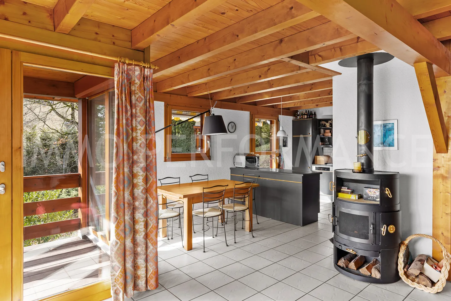 Charming Villa-Chalet with Views - Photo 4 of 14