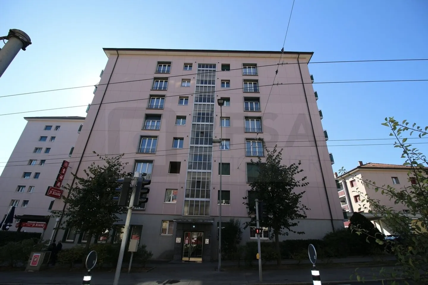 Bel appartamento di 2½ locali vicino ai servizi - Foto 2 di 2