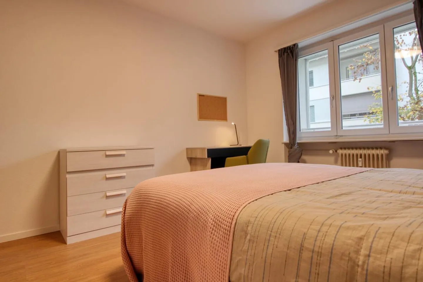 Chambre meublée en colocation à Bâle - Photo 1 sur 15