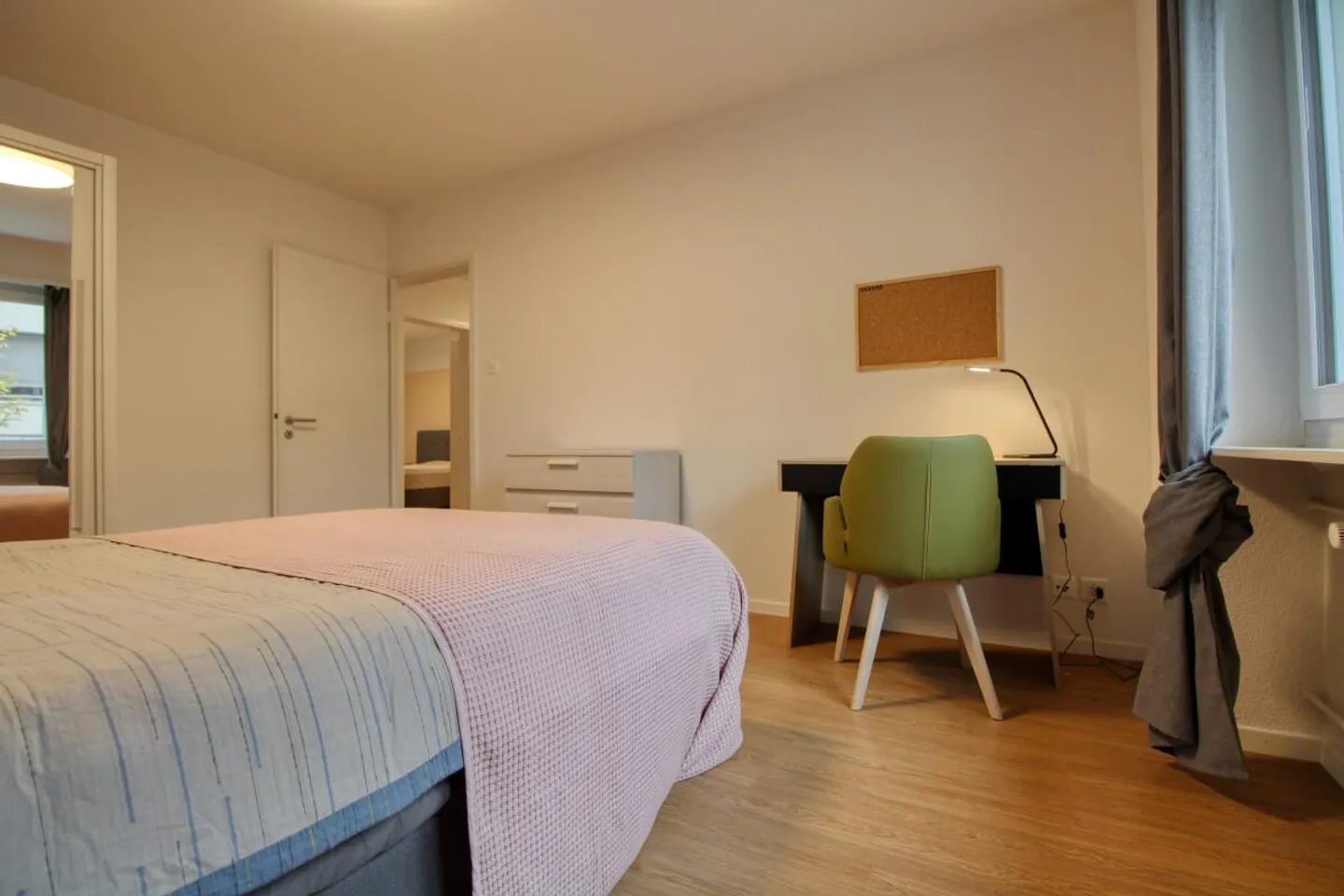 Chambre meublée en colocation à Bâle - Photo 3 sur 15