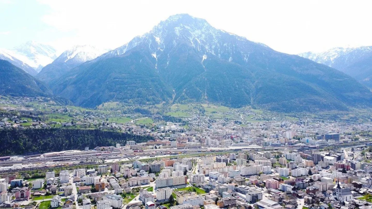 Excellent building land above the Rhone Valley in Naters - Photo 6 of 12