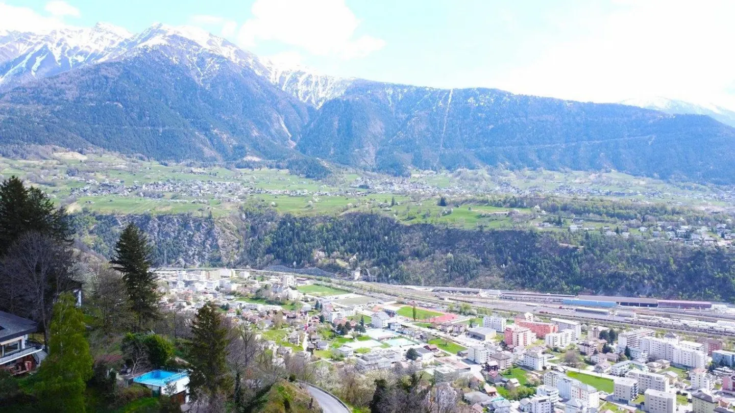 Excellent building land above the Rhone Valley in Naters - Photo 7 of 12