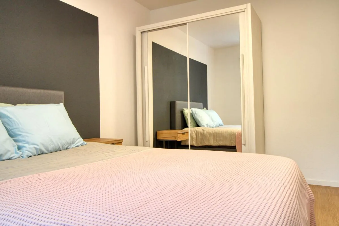 Chambre meublée en colocation à Bâle - Photo 5 sur 15