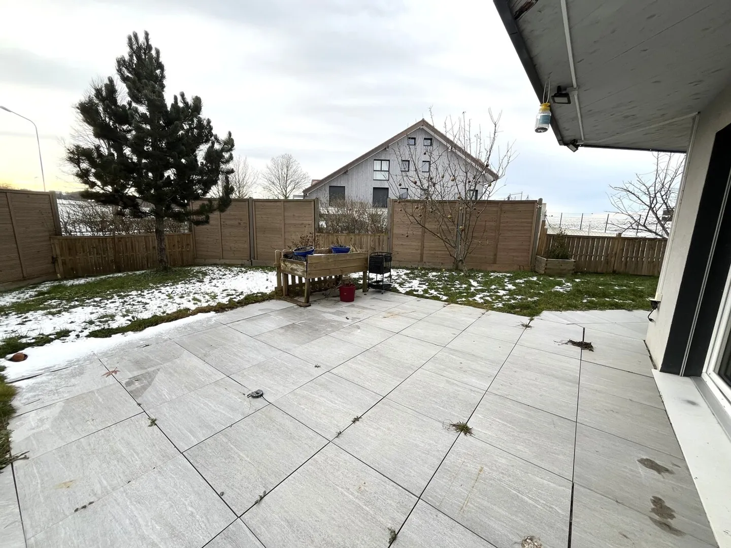 Wunderschöne 3,5 Zimmer mit Garten in Bottens - Foto 8 von 10