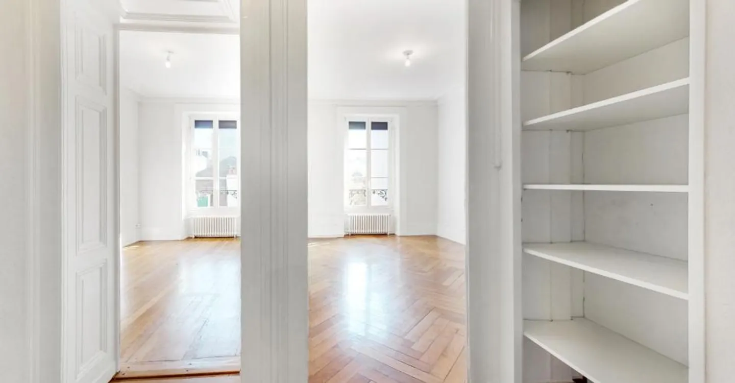 A beautiful apartment in the Plainpalais district! - Photo 4 of 10