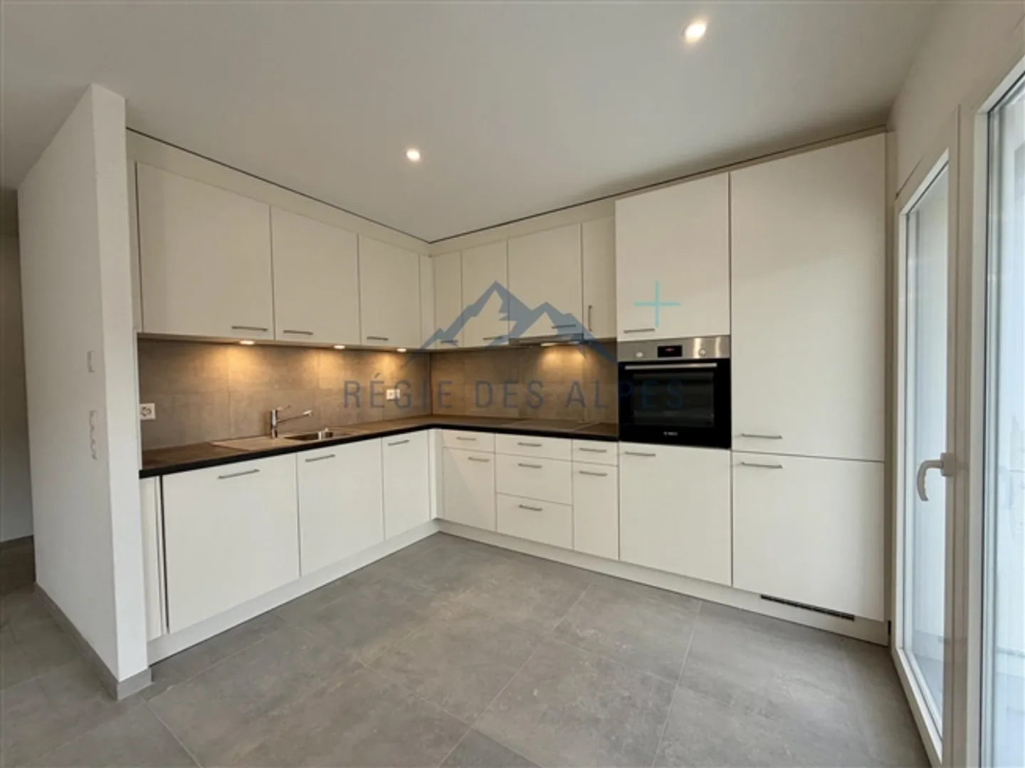 Appartamento 2,5 locali - Foto 1 di 10