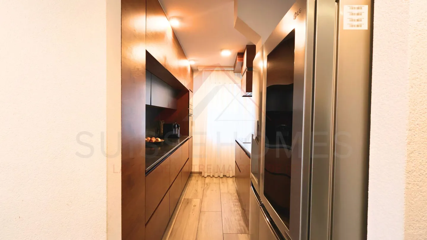 Modern Villa of Exception - 4½ Rooms, Heated Swimming Pool and Panoramic Terrace - Photo 8 of 25