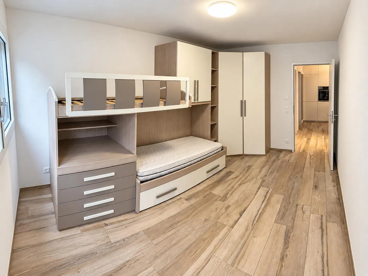 NEU UND MODERN 3.5 MIT GARTEN IN SORENGO - Foto 7 von 13