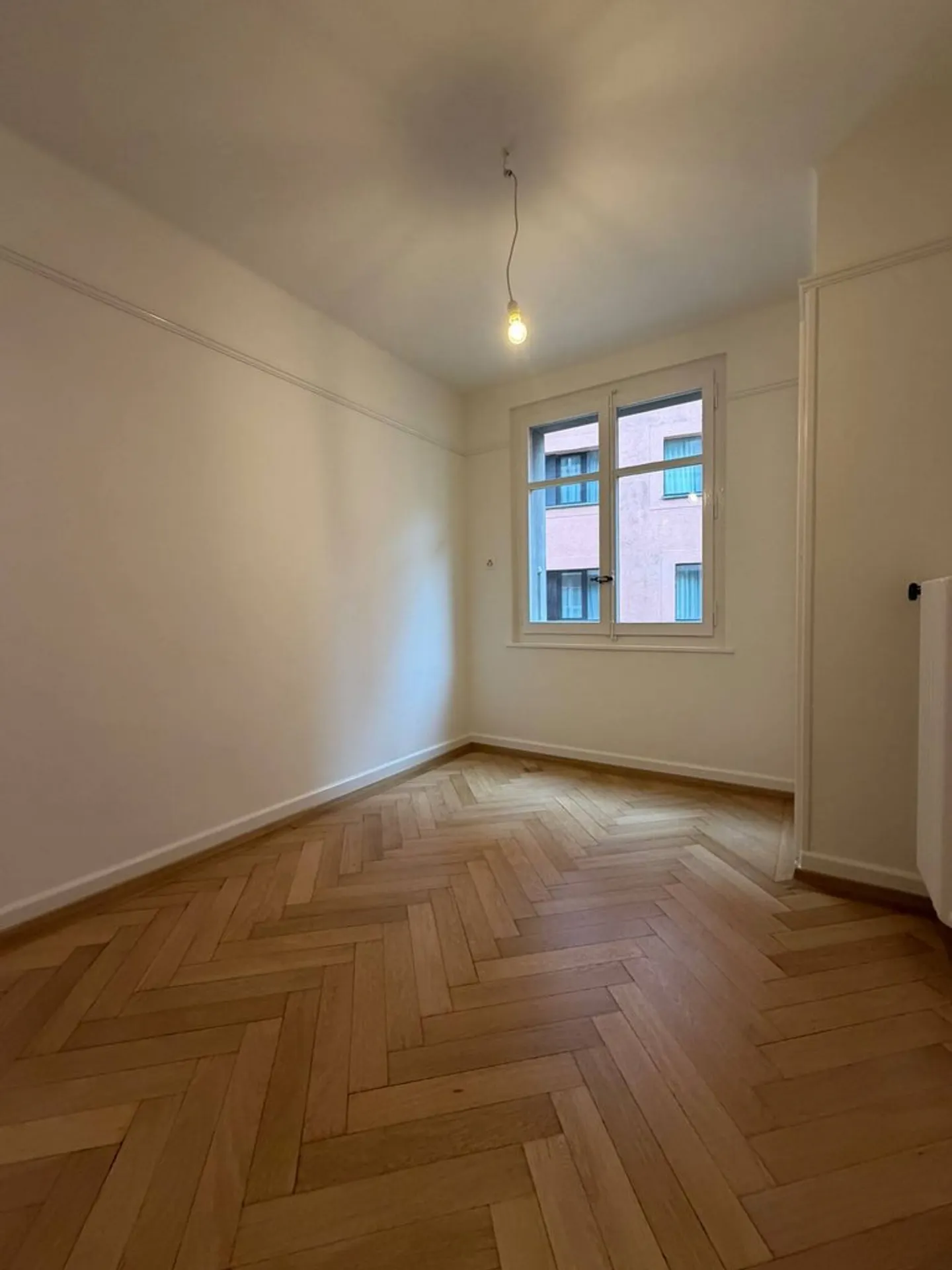 Charming Apartment in Lausanne - Photo 6 of 7