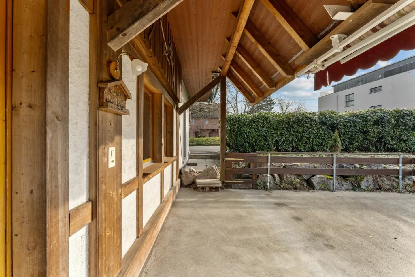 Two-family house / single-family house with apartment - Photo 13 of 30