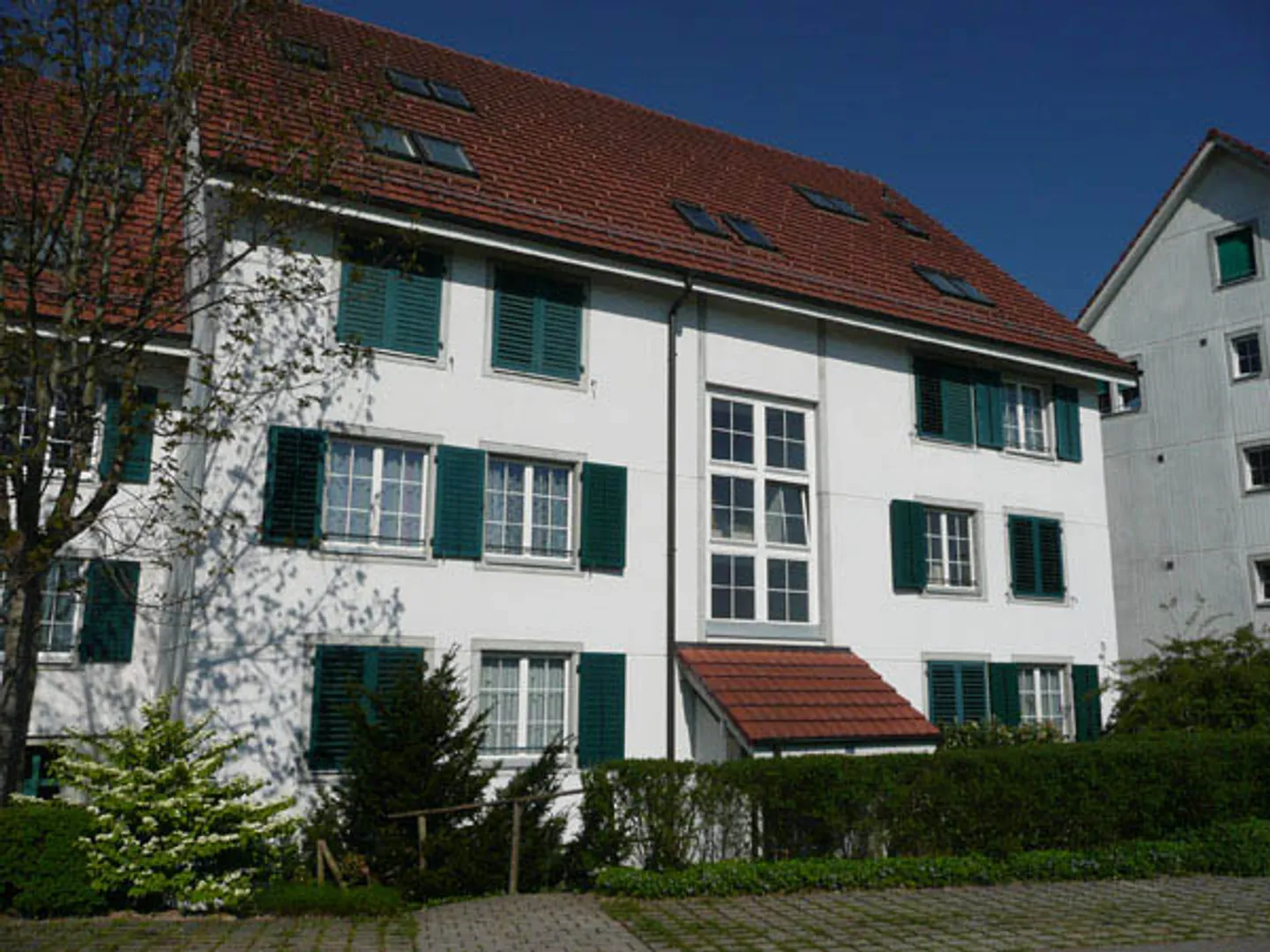 Quiet residential area in the green - Photo 1 of 5