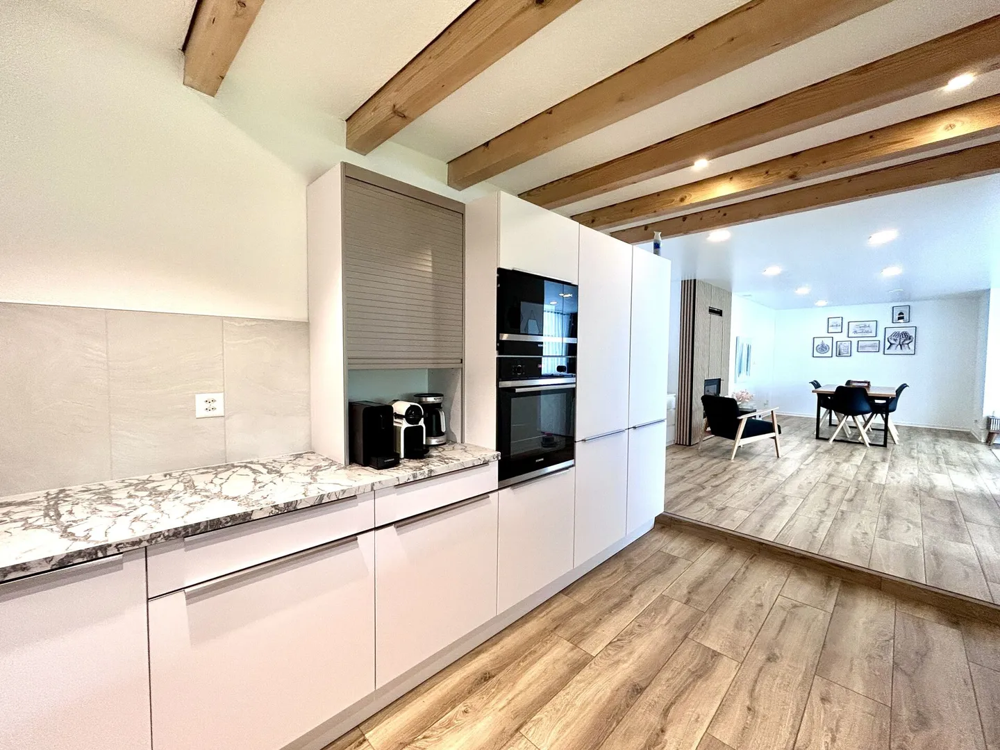 Charming single-family home with large garden and garage - extensively modernized! - Photo 7 of 20
