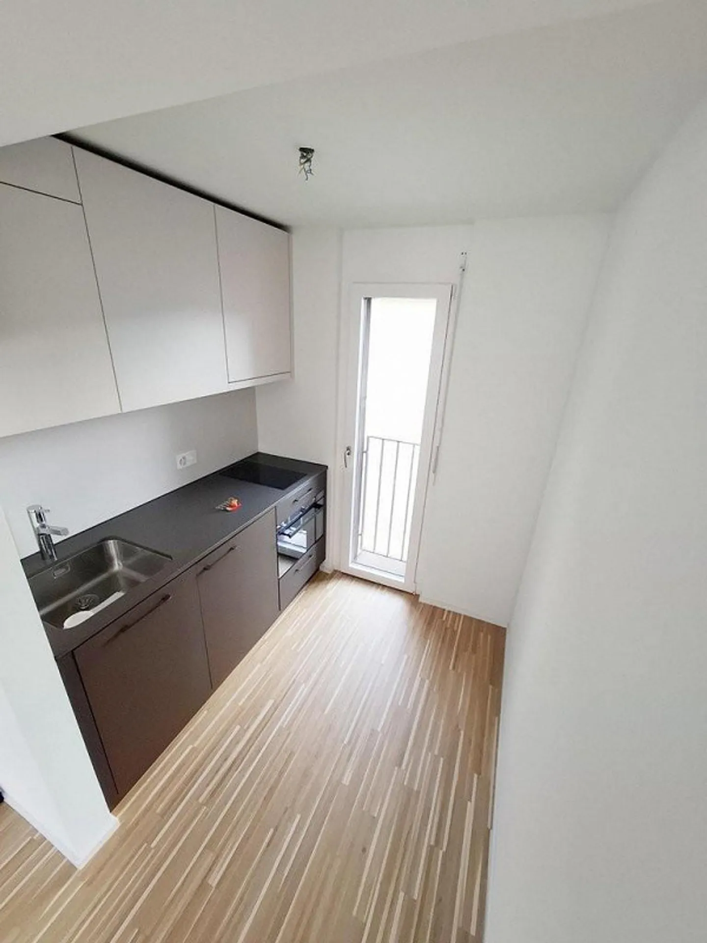 1.5 Zimmerwohnung nähe Manesseplatz im Kreis 3 - Foto 5 von 12