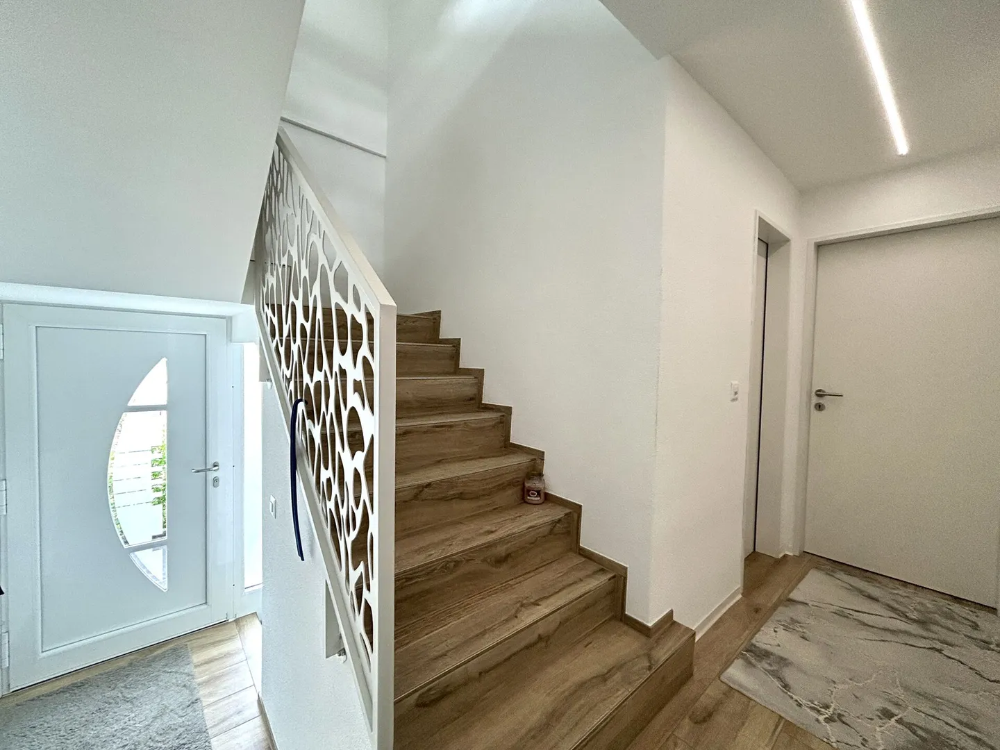 Charming single-family home with large garden and garage - extensively modernized! - Photo 8 of 20